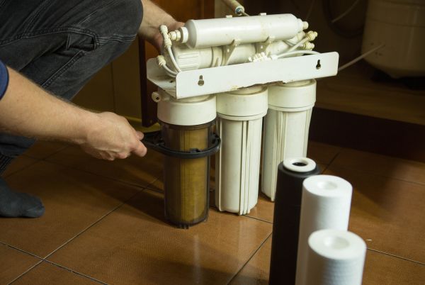 Home Water Filtration Service in Lansing